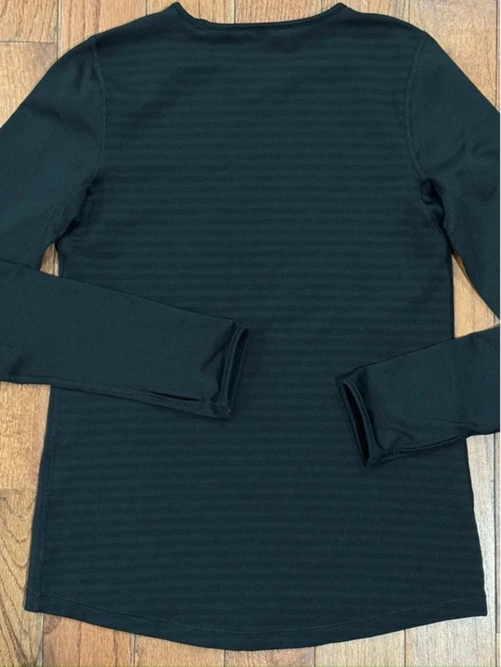 Boy’s Youth XL Nike Top